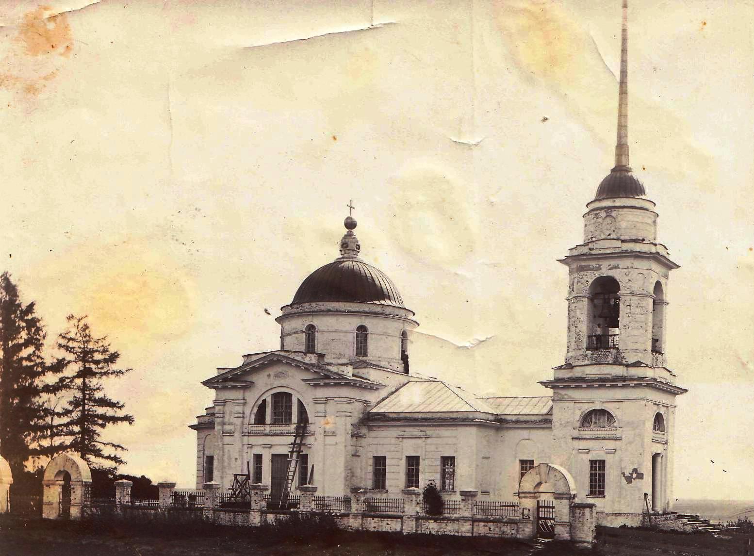 Храм в с. Быковка. Фото 1950-х гг.